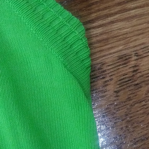 Gianni Versace lime color top - Picture 5 of 6